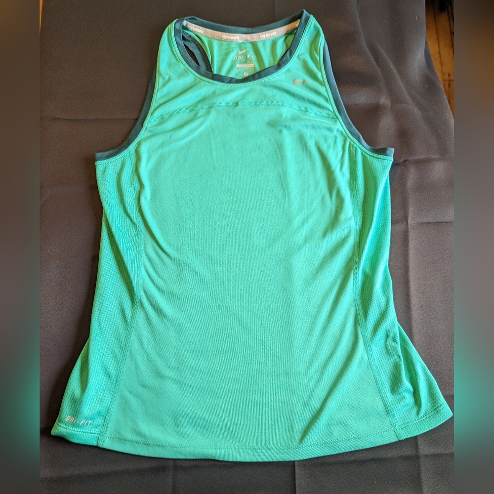 Seafoam green Nike tank
